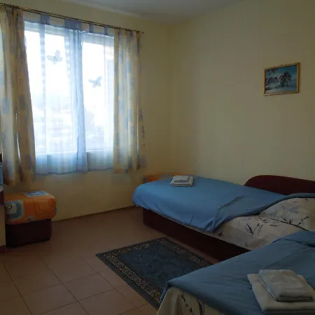 Casa Brava 2 *