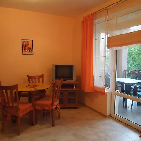 Lägenhet Casa Brava 2